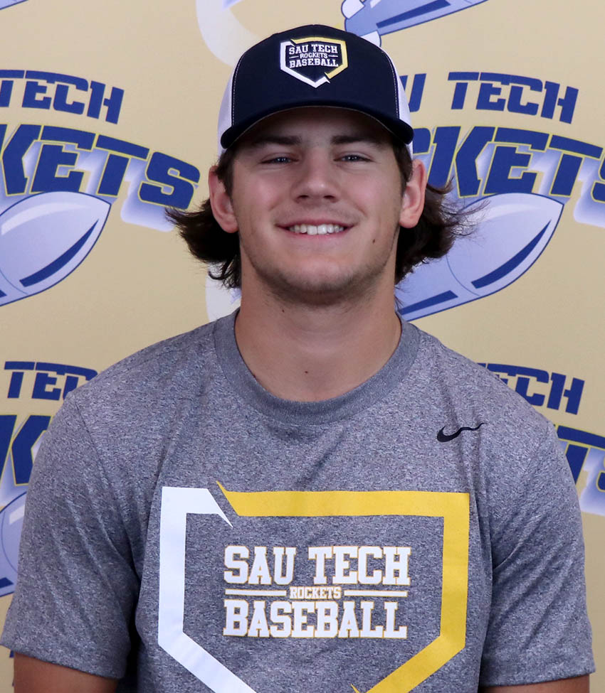 Young Caucasian man in cap and gray t-shirt