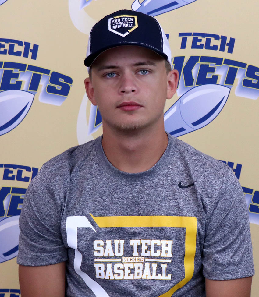 Young Caucasian man in cap and gray t-shirt