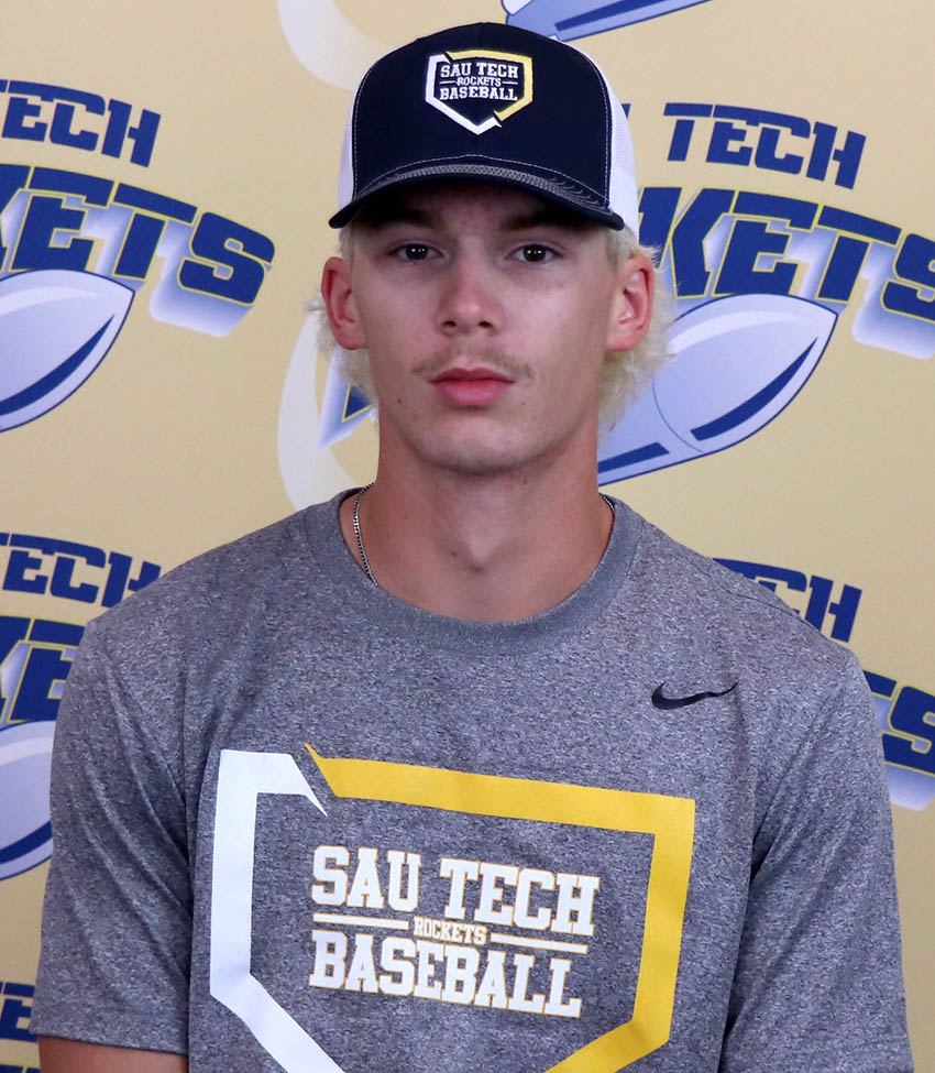 Young Caucasian man in cap and gray t-shirt