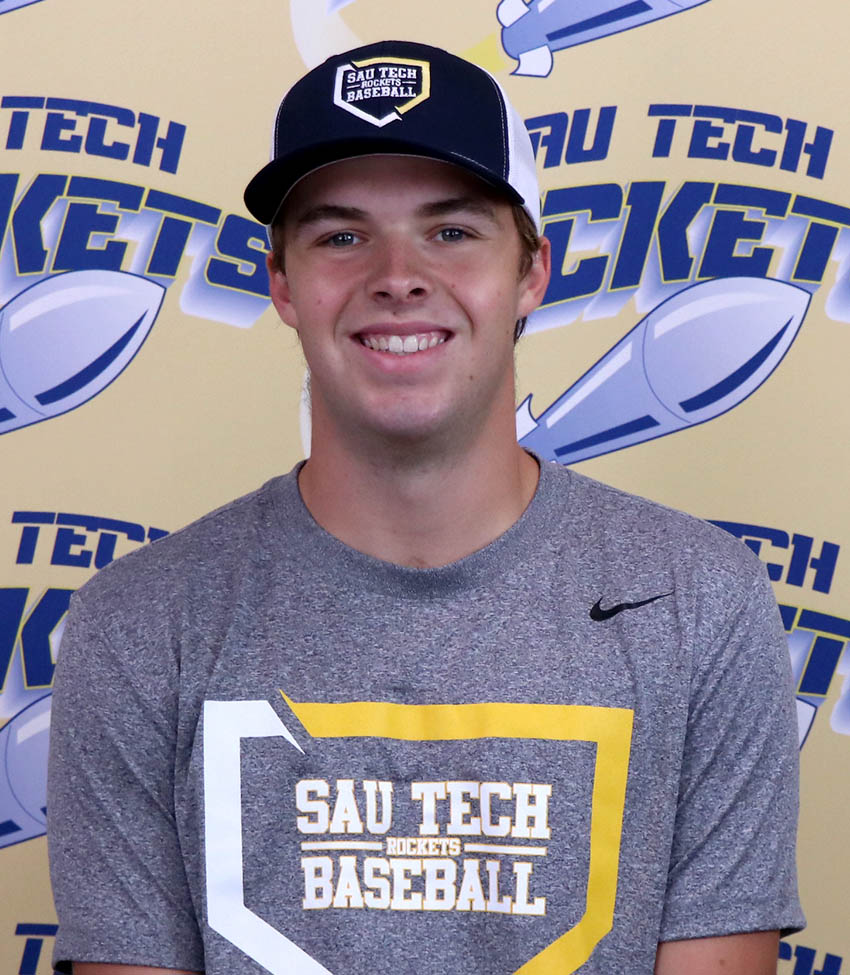 Young Caucasian man in cap and gray t-shirt