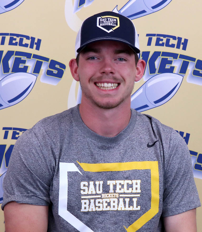 Young Caucasian man in cap and gray t-shirt